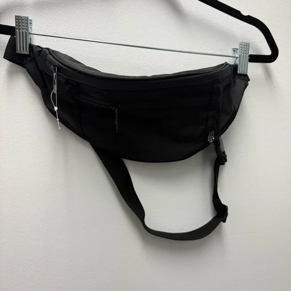 NWOT Free People Movement Ripstop Runner Bag, Black | One Size - Picture 6 of 6